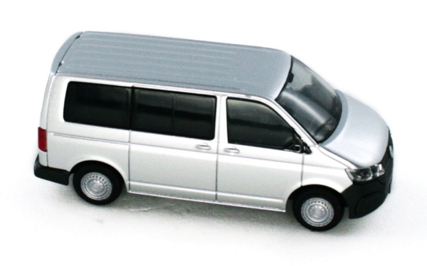 Rietze 11682 - Volkswagen T6.1 Bus KR reflexsilber - 1:87