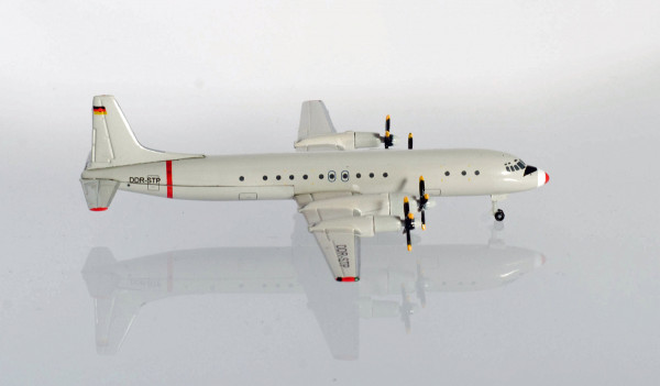 Herpa Wings 533331 - Interflug Technische Prüfung - Flugsicherung Ilyushin IL-18 "Graue Maus" - DDR-