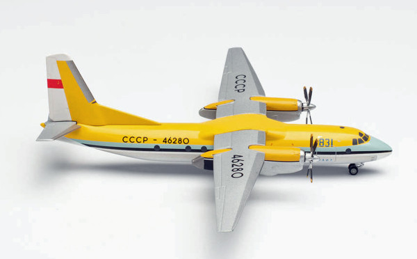 Herpa Wings 571043 - Aeroflot Antonov AN-24B - Demonstration aircraft, Le Bourget 1969 - CCCP-46280