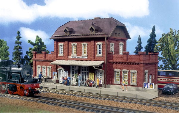 Vollmer 43504 - Bahnhof Kleckersdorf - H0 (3504)