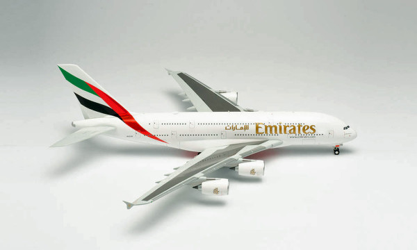 Herpa Wings 555432-003 - Emirates Airbus A380-800 - A6-EVN - 1:200