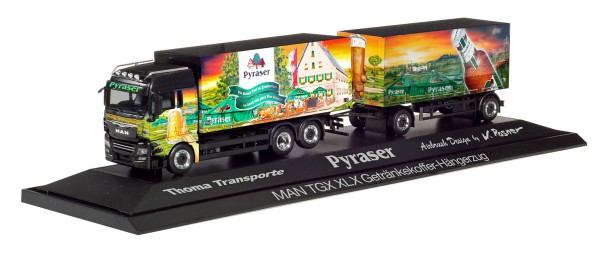 Herpa 121941 - MAN TGX XLX Getränkekoffer-Hängerzug "Pyraser Brauerei / Thoma Transporte" - 1:87