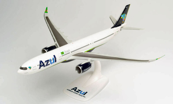 Herpa Wings 613088 - Azul Brazilian Airlines Airbus A330-900 neo - PR-ANZ "O mundo é Azul" - 1:200 -