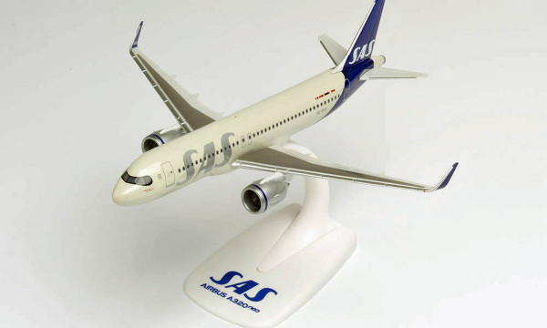 Herpa Wings 612708 - SAS Scandinavian Airlines Airbus A320 neo - SE-ROX "Roar Viking" - 1:200 - Snap