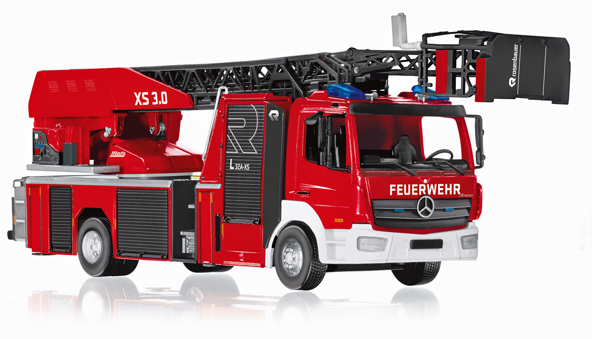 Wiking Mercedes Rosenbauer RLFA 2000 AT  Feuerwehr 0963 03-1:160