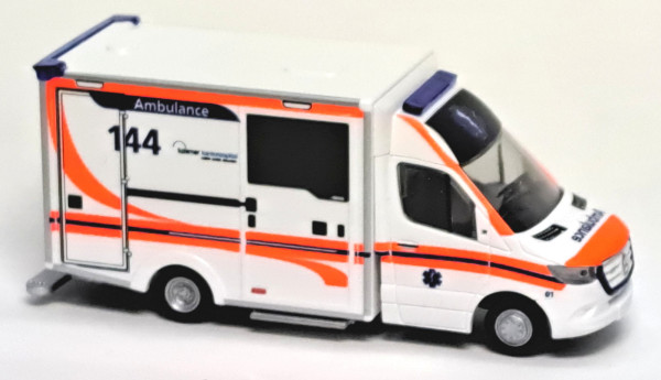 Rietze 76105 - WAS Design-RTW´18 Ambulance Kantonsspital Luzern (CH) - 1:87