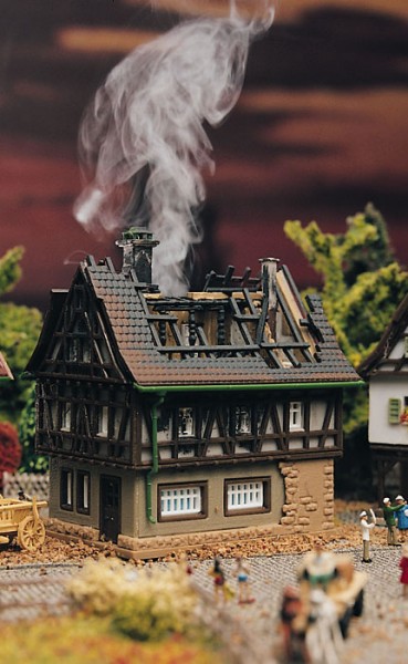 Vollmer 49538 Brennendes Haus Z 9538 Landliche Gebaude Gebaude Miniaturmodelle Henning Adrich Spielwaren