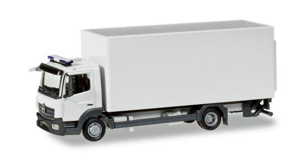 Herpa 013239 - Herpa MiniKit: Mercedes-Benz Atego Koffer-LKW mit Ladebordwand, weiß - 1:87