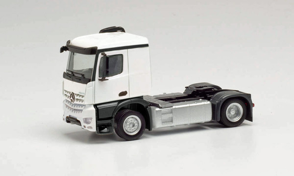 Herpa 313940 - Mercedes-Benz Arocs Classic Zugmaschine, weiß - 1:87