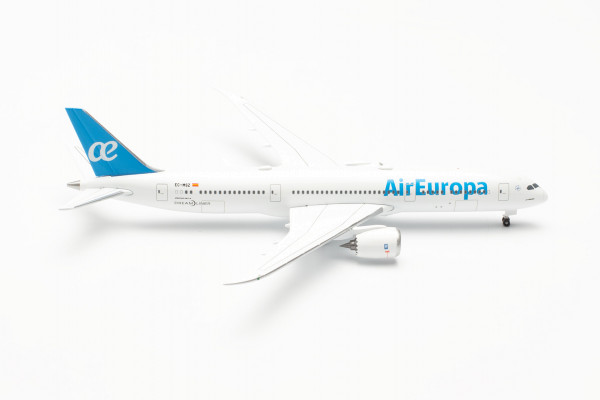 Herpa Wings 536356 - Air Europa Boeing 787-9 Dreamliner – EC-MSZ “JJ Hidalgo” - 1:500
